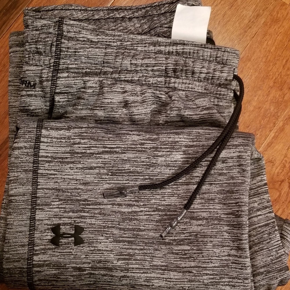 Under armour jogging pants